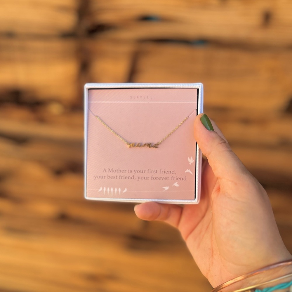 SUAVELL | Gold Dipped Mama Necklace